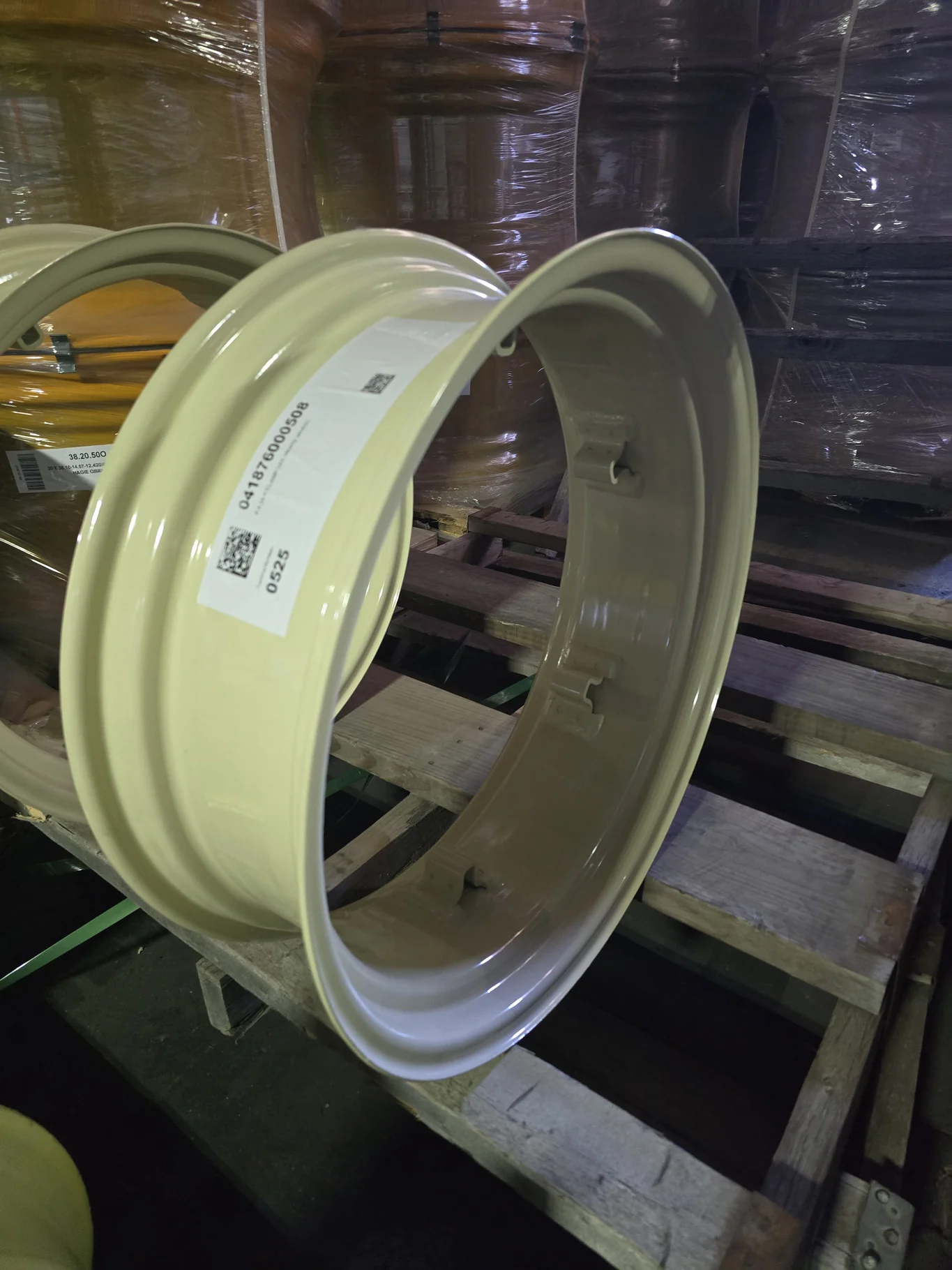 8 X 24 6 CLAMP WHITE 041876000508