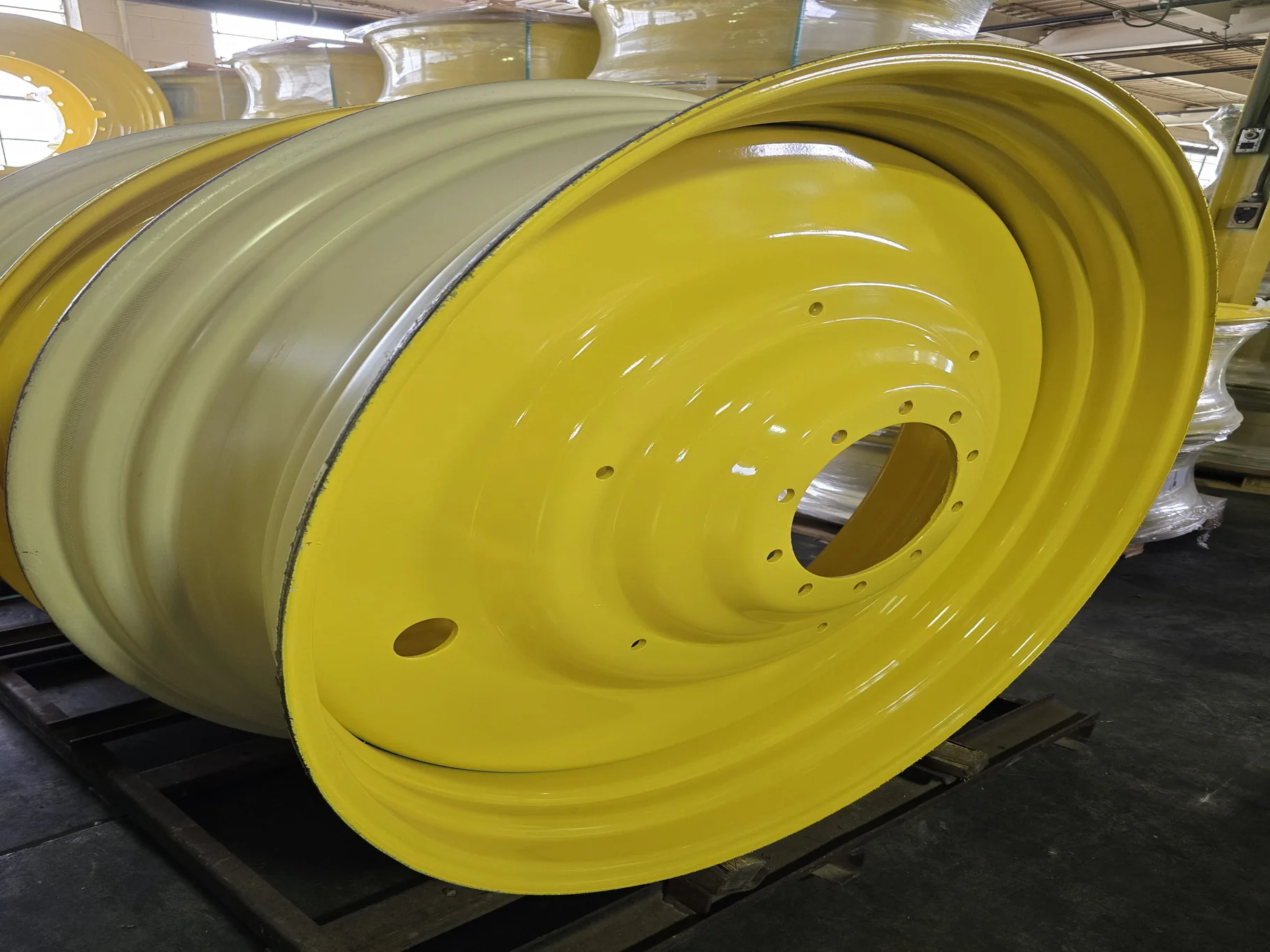 15 X 50 10-13.19-11.07-6.38IN YELLOW WHEEL 042294900927 image 2