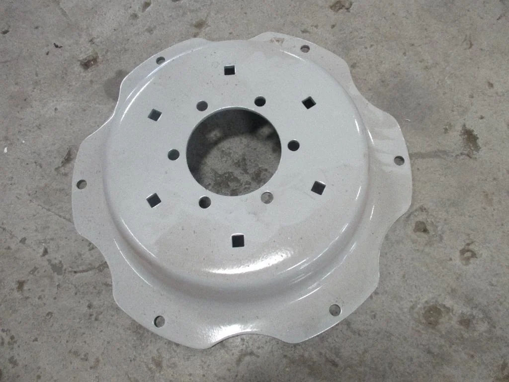 DISCS 24" 6 CLAMP 6-6.69 (3.62"DRAW) (6 WEIGHT HOLES) SILVER