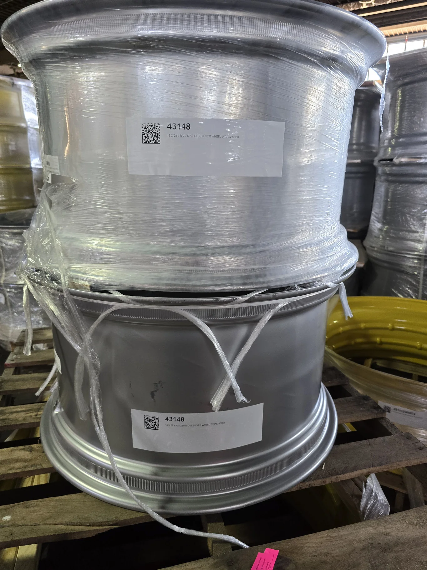 15 X 28 4 RAIL SPIN OUT SILVER WPPS280150