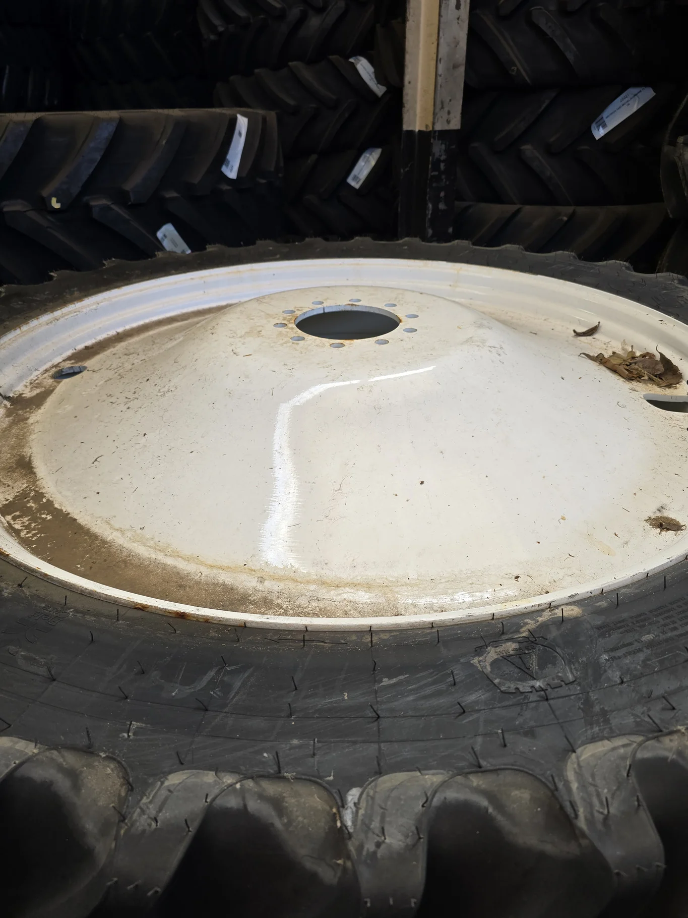 8 X 48 10-8.858 -5.91IN WHITE WHEEL image 2