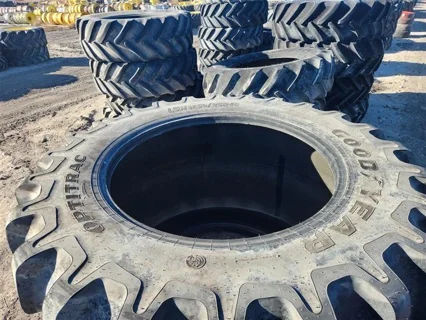 Take-Off LSW 1250/35R46 195D Goodyear Optitrac R-1W 95-100% image 3