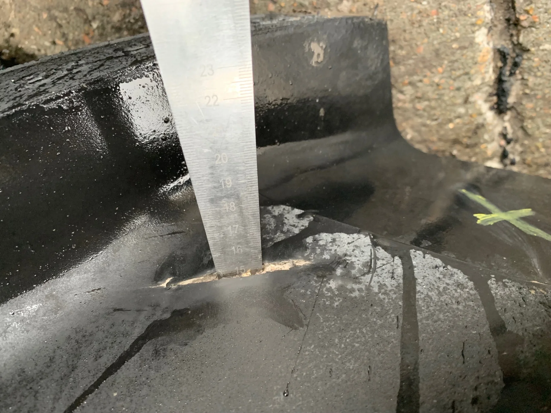 Take off 650/65R38 Trelleborg TM800 (166D) TL mount on 18 x 38 CIH Silver (10-13-11) Small Sidewall image 5