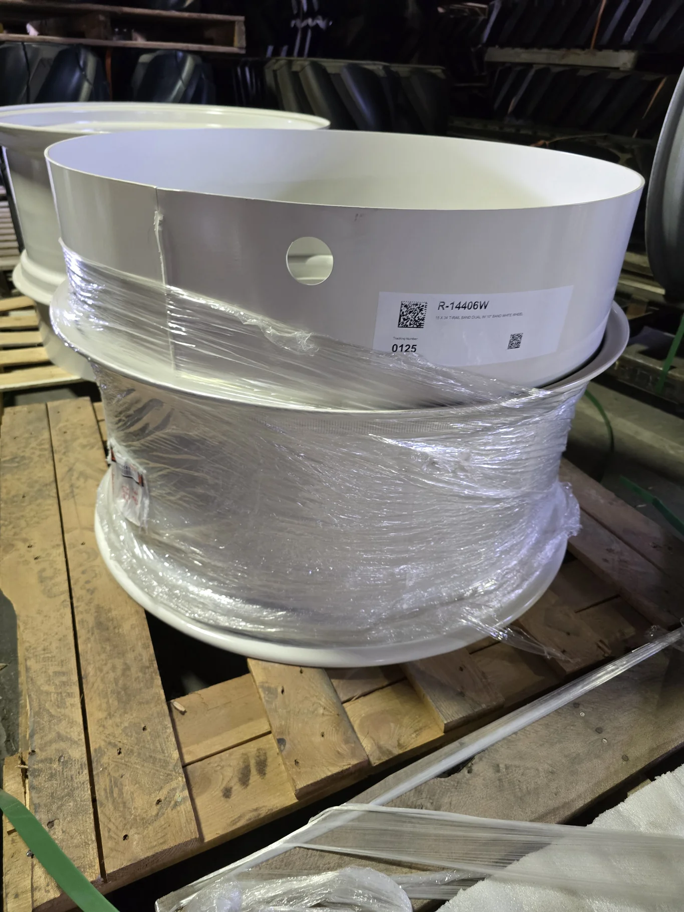 15 X 34 T-RAIL BAND DUAL W/ 10" BAND WHITE WHEEL