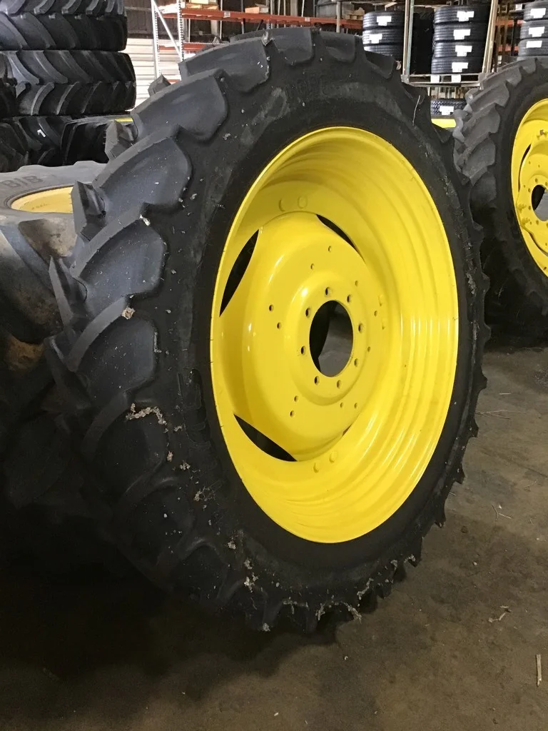 Take-Off 320/90R42 151A8 Mitas AC85 TL R-1W 95-100% on 10 X 42 8-10.82-8.78 4/2 Rail image 2