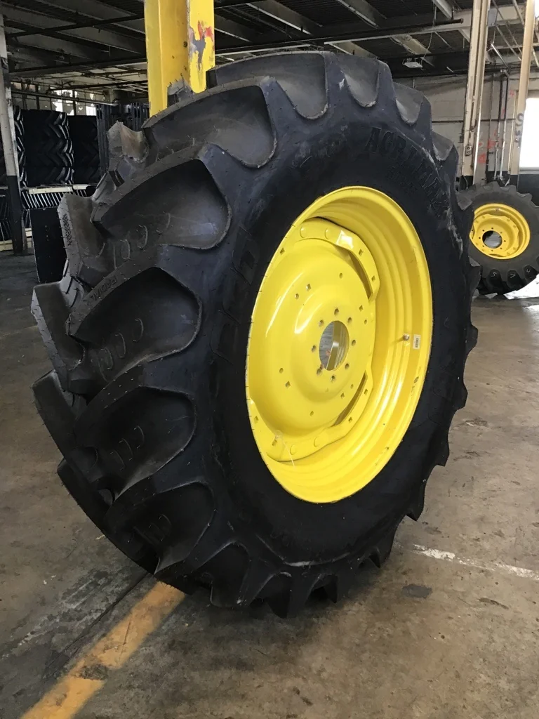Take-Off 460/85R34 147A8/B BKT Agri Max RT 855 TL R-1 95-100% on 15 X 34 8-8-6 Waffle 2 Bolt WIL image 2