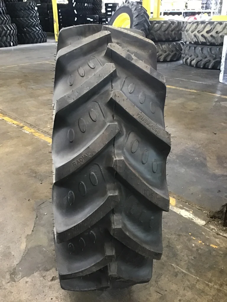 Take-off 380/85R24 131A8/B BKT Agri Max RT 855 TL R-1W 95-100% on 12 X 24 8-10.82-8.78 image 3
