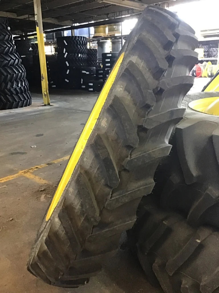 Take-Off VF320/105R46 172D Alliance Agriflex+354 TL R-1W 95-100% on 10 x 46 12-13.976-11.857-1 image 4