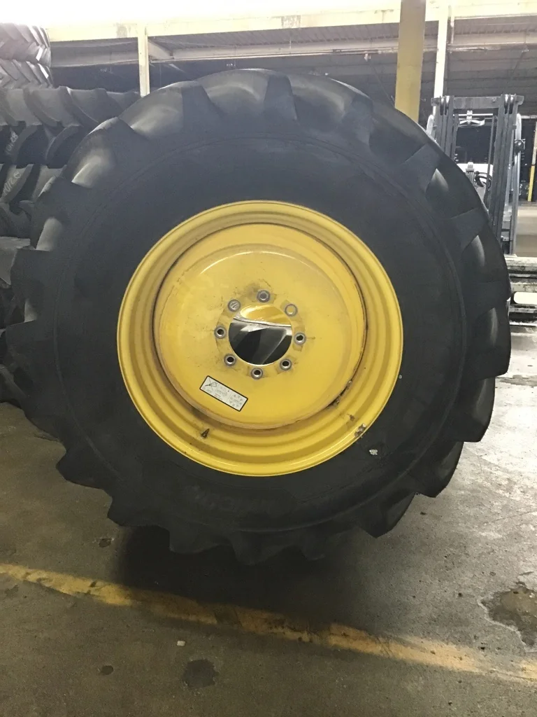 Take-Off VF650/60R34 Axiobib 2 TL R-1W 95-100% on 20 X 34 8-10.82-8.78 Combine Yellow