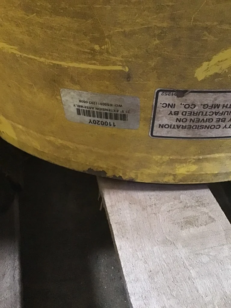 Used 21.5" 12-19.685-17.651 TO 12-16.732-14.620 John Deere FWD Extension Yellow image 3