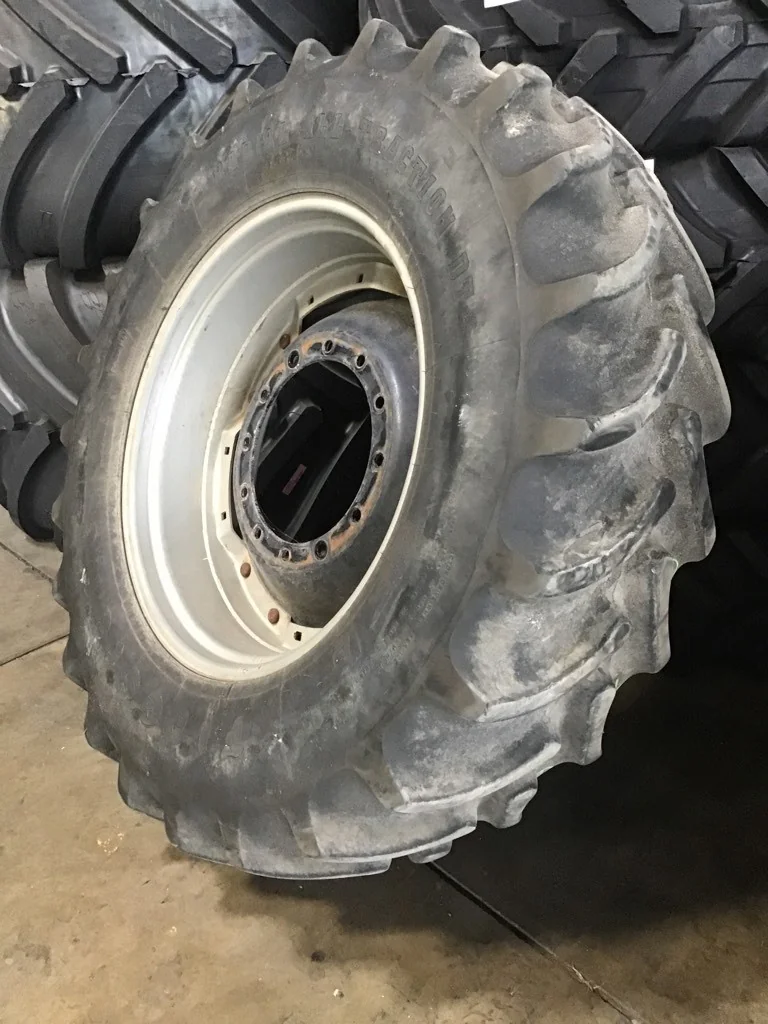 Used 420/85R34 147B Firestone Radial All Traction DT TL R-1W 80-85% on 15 X 34 12-16.732-14.620 image 2