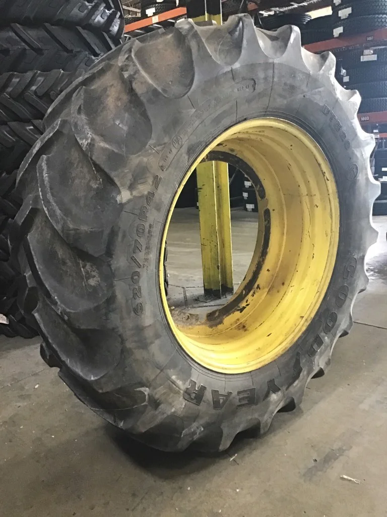 Used 620/70R42 160A8 Goodyear DT820 TL R-1W 70-75% on 20 X 42 12.32.047-30.078 Titan image 2