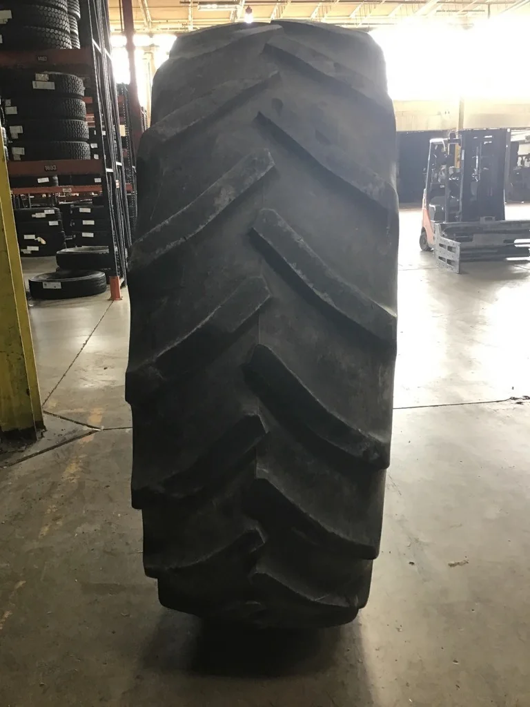Used 620/70R42 160A8 Goodyear DT820 TL R-1W 70-75% on 20 X 42 12.32.047-30.078 Titan image 3