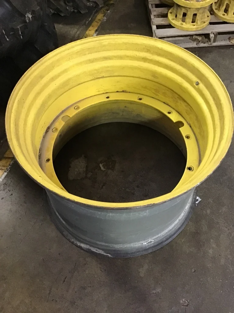 Used 27 X 38 12-32.047-30.078 Titan Rim & Rail Yellow Wheel image 2