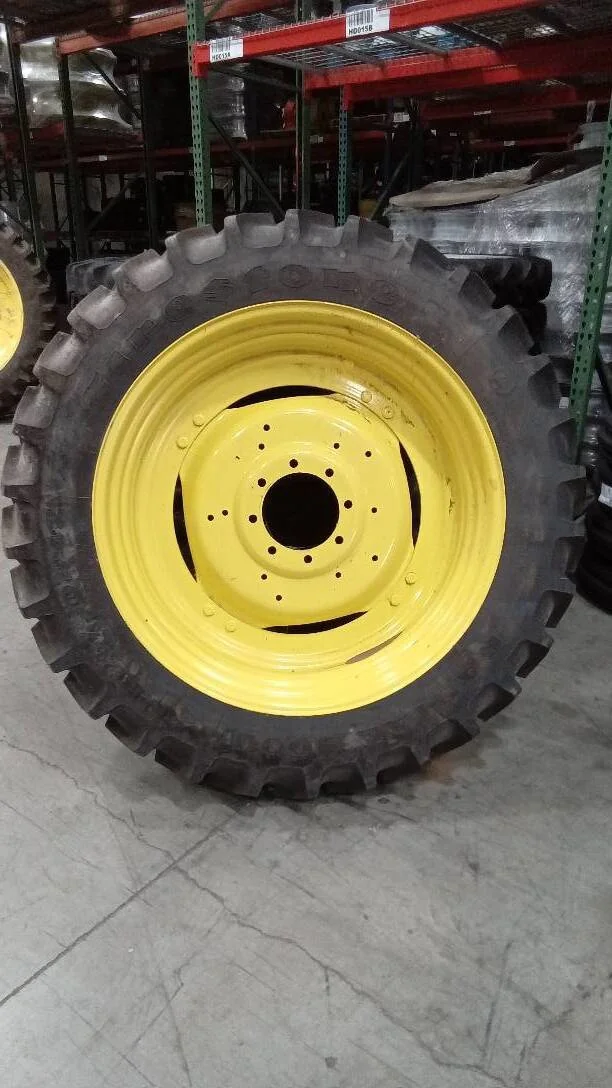 Take-Off 320/90R42 139B Firestone Radial 9000 TL R-1W 95-100% on 10 X 42 8-10.82-8.78 4/2 Rail