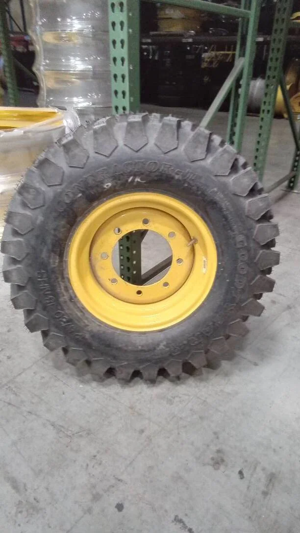 Take-Off 12.5/80-18 6Ply Goodyear Contractor-T TL R-4 95-100% on 9 X 18 8-10.82-8.78 GKN