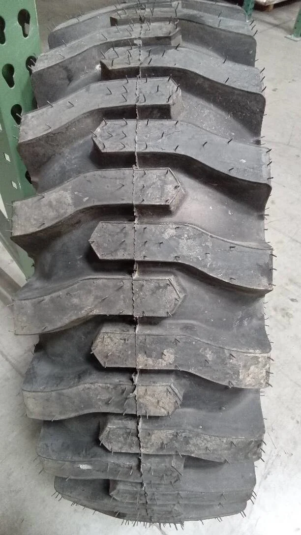 Take-Off 12.5/80-18 6Ply Goodyear Contractor-T TL R-4 95-100% on 9 X 18 8-10.82-8.78 GKN image 3