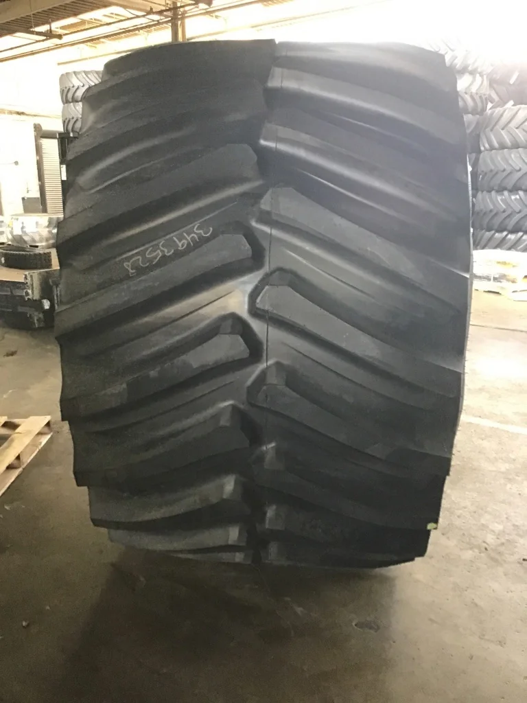 TAKE-OFF IF1250/50R32 CFO 201 B FIRESTONE DEEP TREAD 23 DEGREE TL R-1W 95-100% ON 44 X 32 image 4