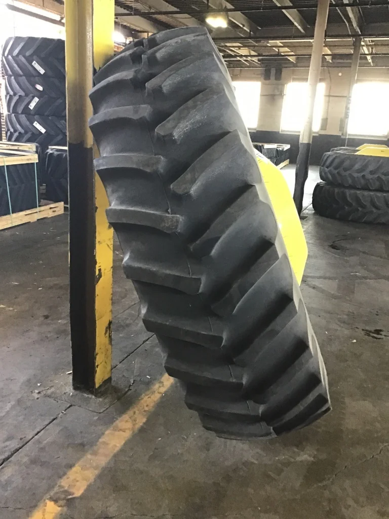 Used 520/85R42 157B Firestone Radial All Traction 23 Degree TL R-1 90-95% on 18 X 42 20-13.189-11.0 image 3