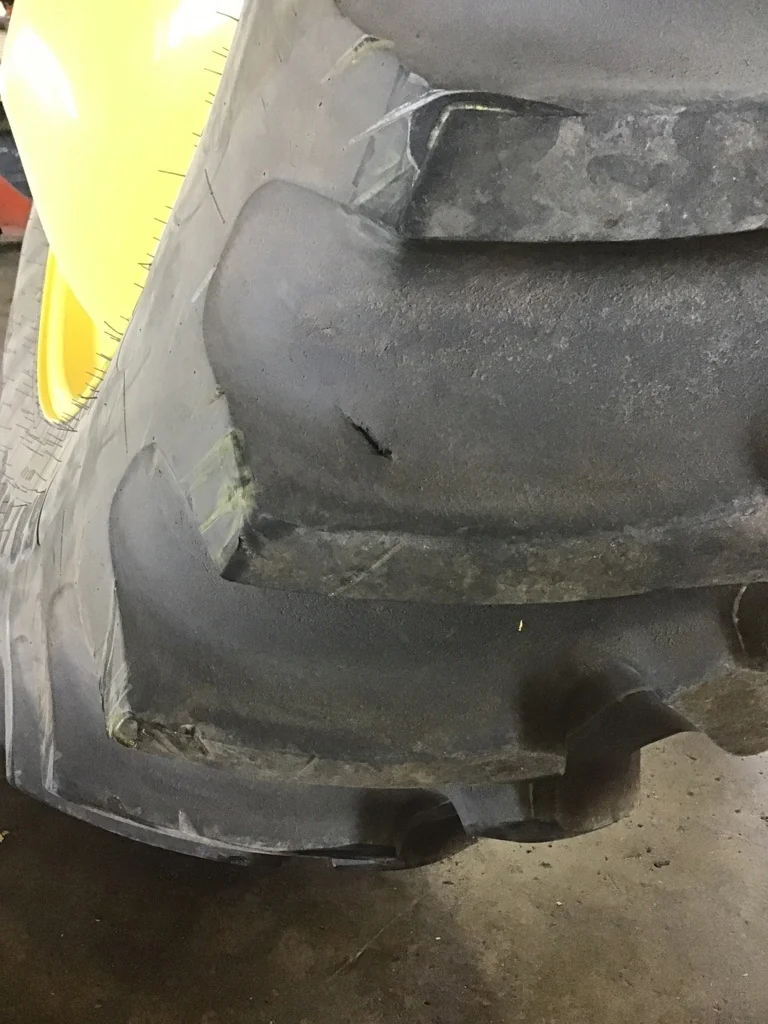 Used 520/85R42 157B Firestone Radial All Traction 23 Degree TL R-1 90-95% on 18 X 42 20-13.189-11.0 image 5