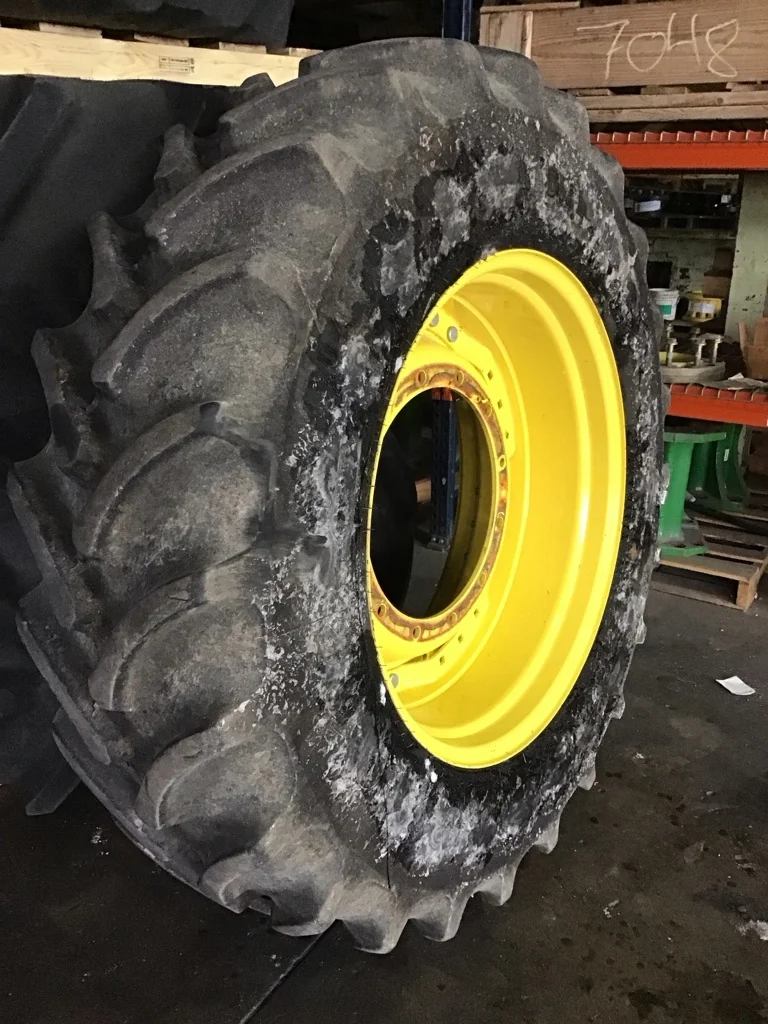 Used 420/85R34 147B Firestone Radial All Traction DT TL R-1W 90-95% on 15 X 34 12-19.685-17.651 image 3