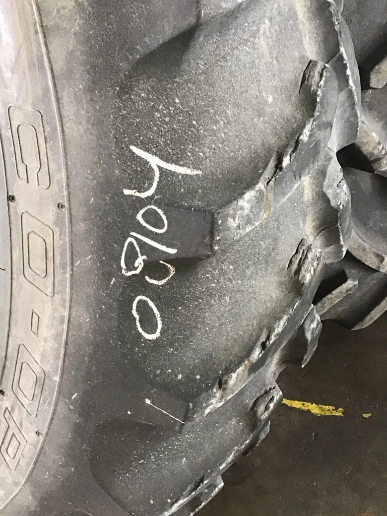 Used 18 X 38 10-13.19-11.07 Titan Dual Yellow Wheel image 10