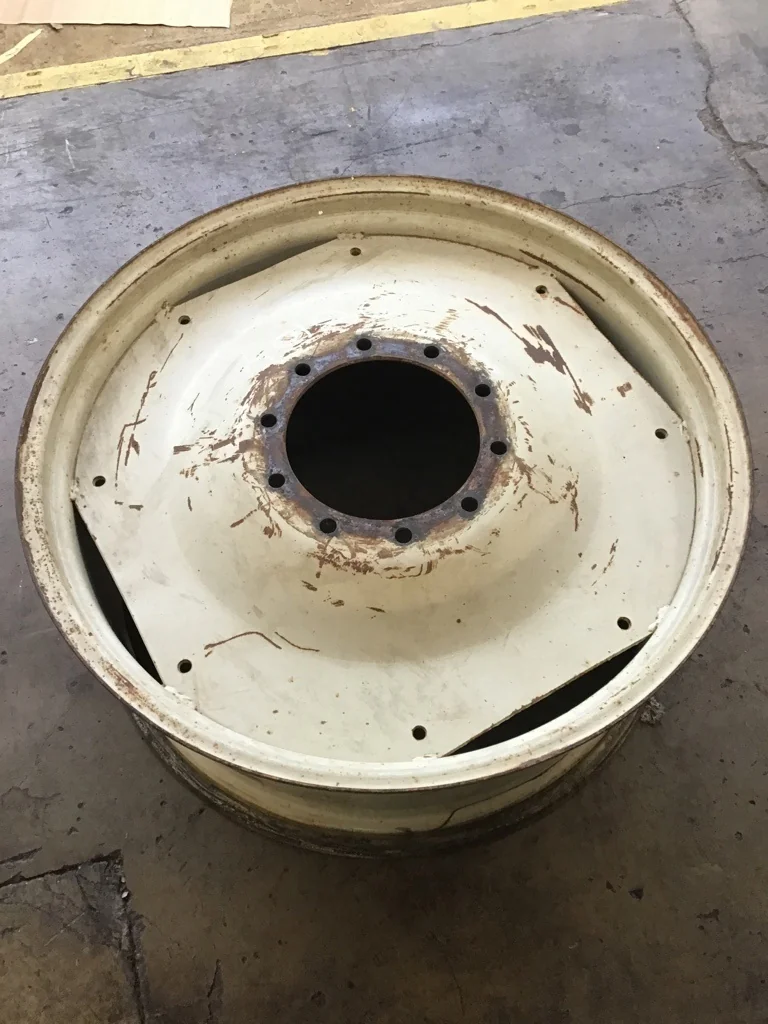 Used 16 X 38 10-13.19-11.07 Wold Dual White Wheel