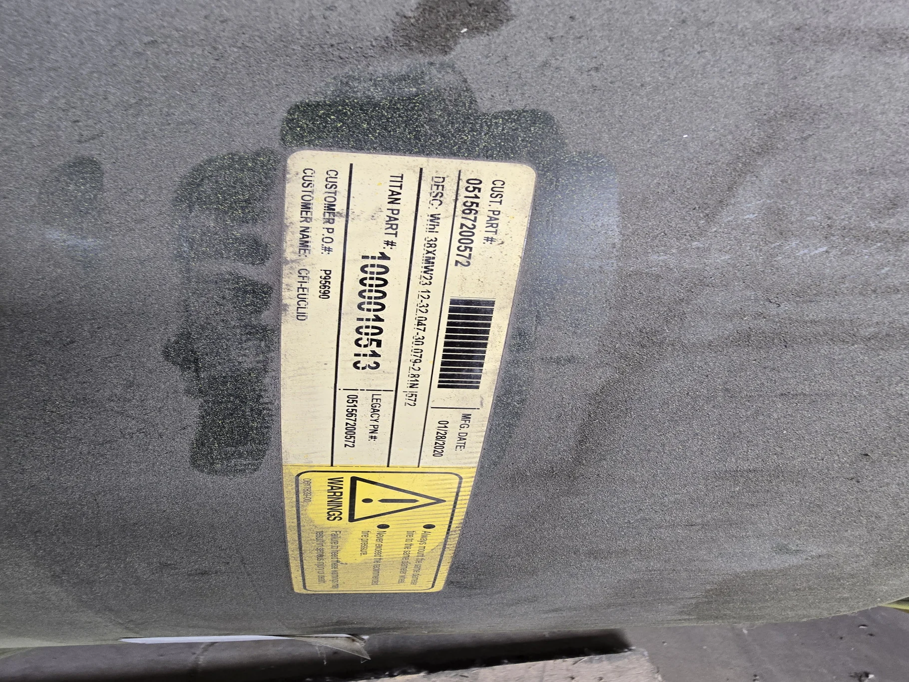 25 X 38 12-32.047-30.078-2.81 YELLOW WHEEL image 2
