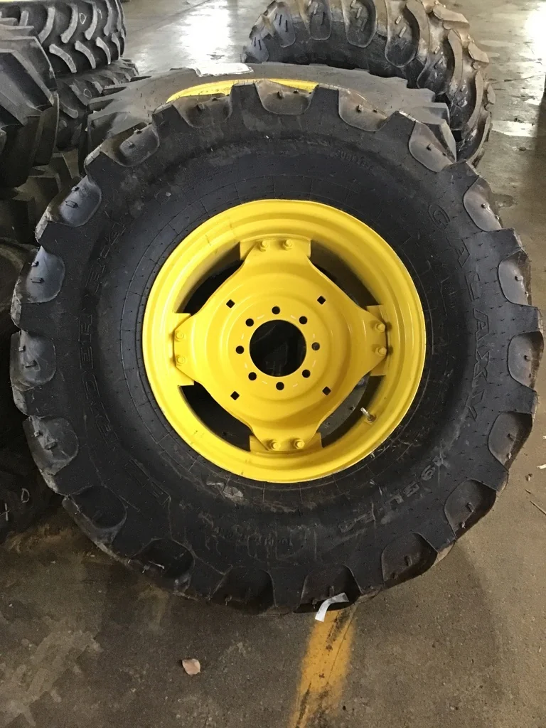 Take-Off 19.5L-24 10ply Galaxy EZ Rider TL R-4 95-100% on 15 X 24 8-8-6 4/2 Clamp Yellow Wheel w/
