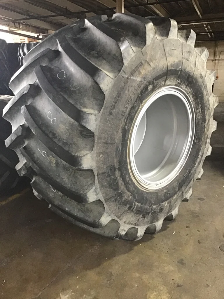 Used 76x50.00-32/16 Firestone Flotation 23 DT Logger TL HF-3 90-95% on 42 X 32 15-13.19-11.07 image 2