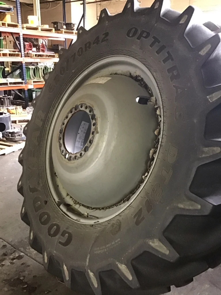 Used 620/70R42 166A8 Goodyear Optitrac DT812 TL R-1W 85-90% on 18 x 42 20-13.19-11.07 Dolly Dual