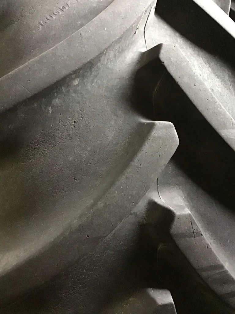 Used 620/70R42 166A8 Goodyear Optitrac DT812 TL R-1W 85-90% on 18 x 42 20-13.19-11.07 Dolly Dual image 2