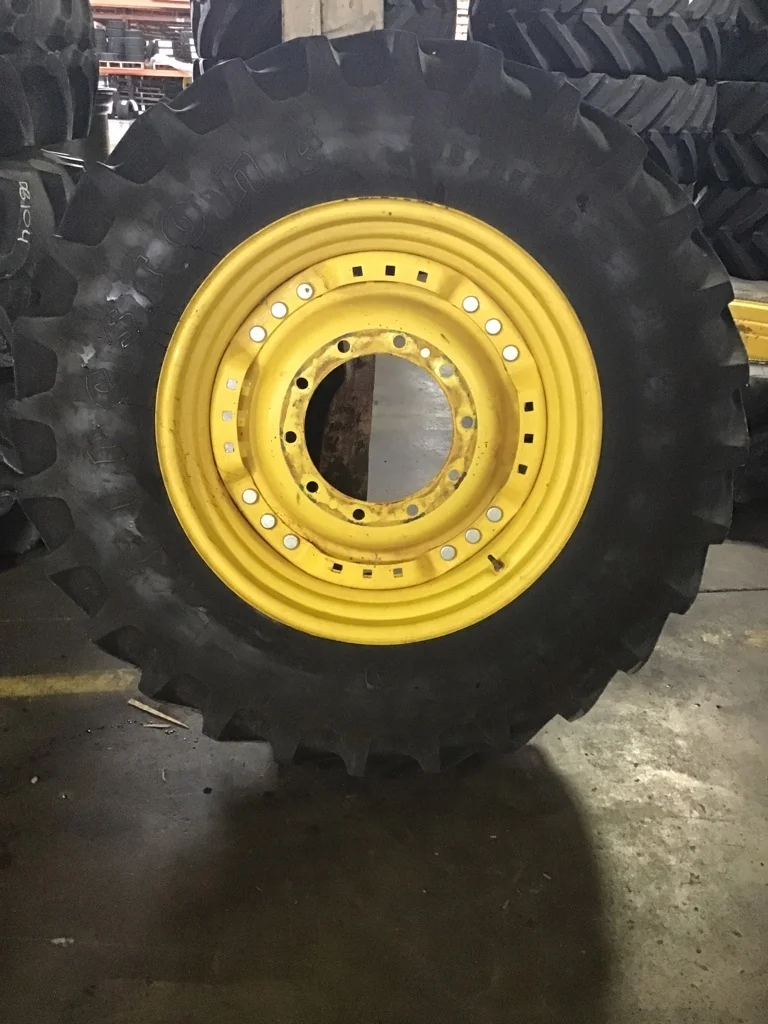 Used 380/85R30 135B Firestone Radial All Traction FWD TL R-1 75-80% on 13 X 30 10-13.19-11.07 28/30 image 2