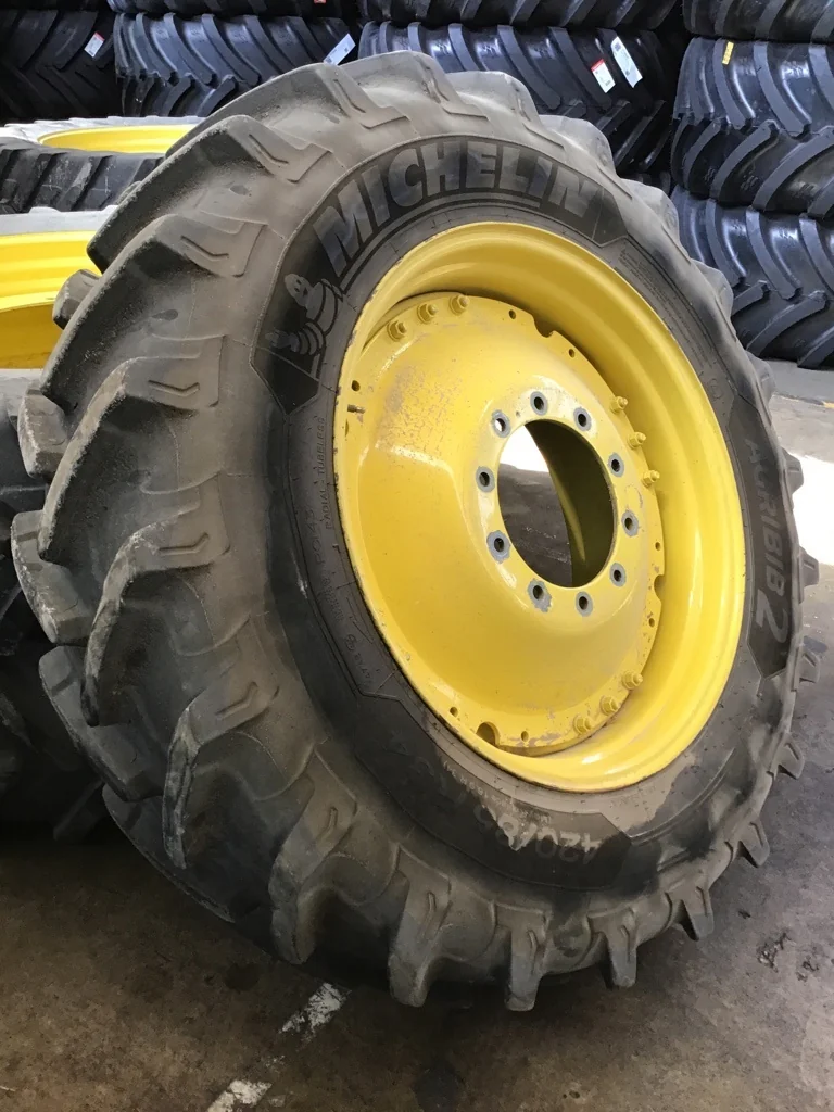 Used 420/85R34 147A8 Michelin Agribib 2 TL R-1W 85-90% on 15 X 34 10-13.19-11.07 image 2