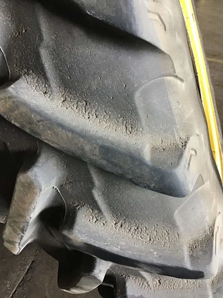 Used 420/85R34 147A8 Michelin Agribib 2 TL R-1W 85-90% on 15 X 34 12-16.732-14.620 Waffle 3 Bolt image 4