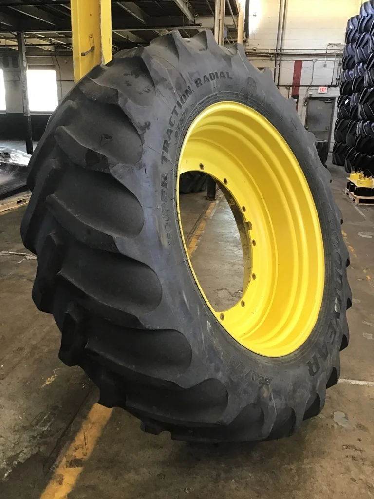 Used 620/70R46 167A8 Goodyear Super Traction Radial DT820 TL R-1 70-75% On 20 X 46 12-32.047-30.078 image 2