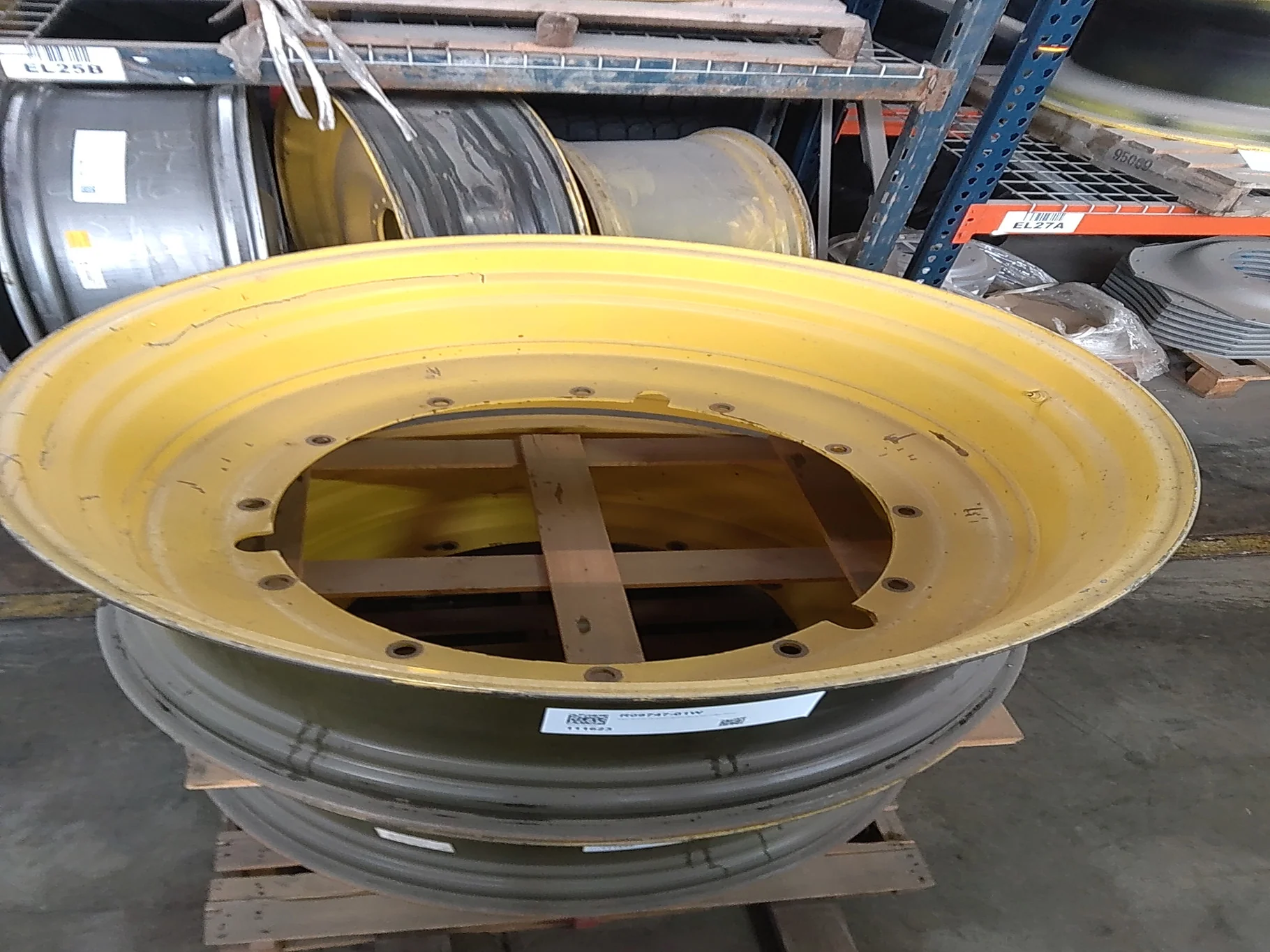Used 20 X 46 12-32.047-30.078 Rim & Rail Yellow Wheel