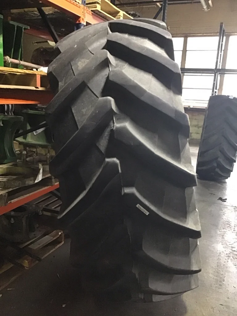 Used  IF710/70R42 179D Trelleborg TM1000 High Power TL R-1W 85-90% on 25 X 42 12-32.047-30.078 R & R image 3