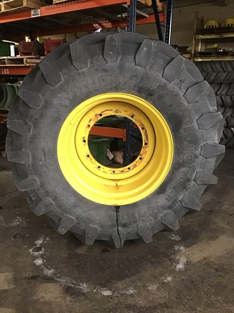 Used IF600/70R30 159D Trelleborg TM1000 High Power TL R-1W 80-85% on 20 X 30 12-19.685-17.651 Solid