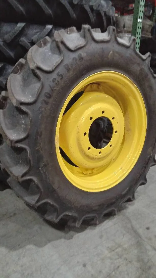 Take-Off 320/85R28 124B Mitas AC85 TL R-1W 95-100% on 10 X 28 8-10.82-8.78 GKN 4/2 JD Yellow Wheel image 2