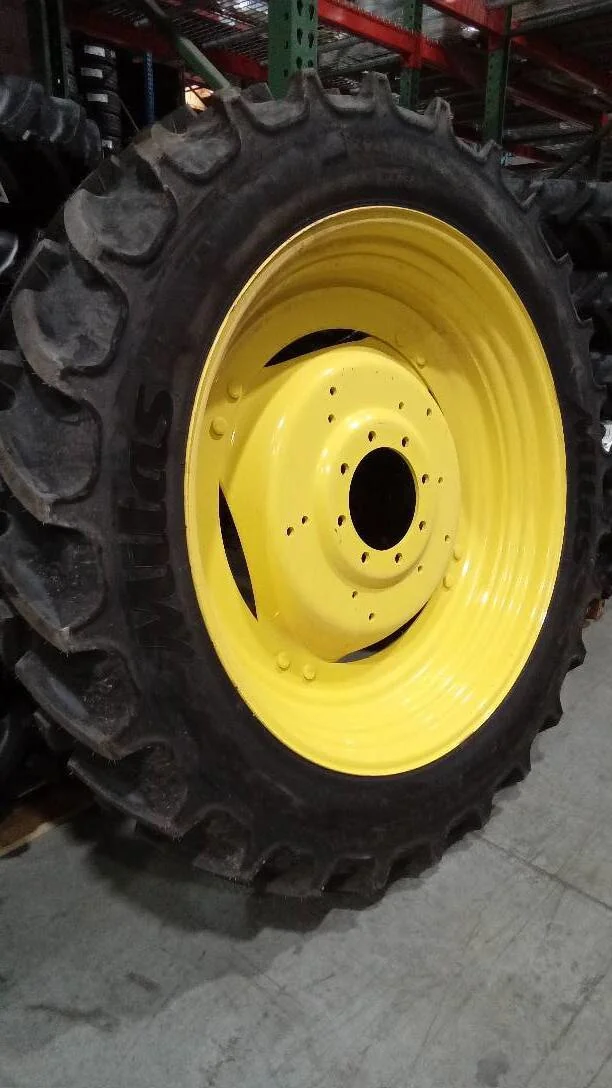 Take-Off 320/90R42 151B Mitas AC85 TL R-1W 95-100% on 10 X 42 8-10.82-8.78 GKN 4/2 Rail Yellow Wheel image 2
