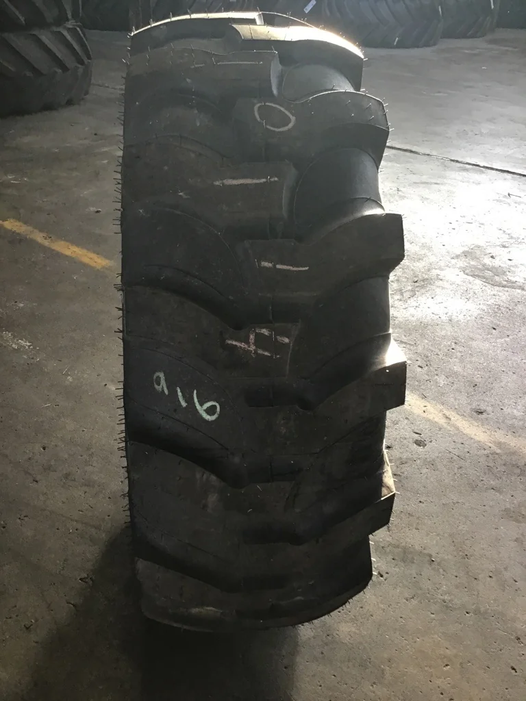 Take-Off 16.9-24/8 ply Goodyear Industrial Tractor Lug TB R-4 95-100% image 3