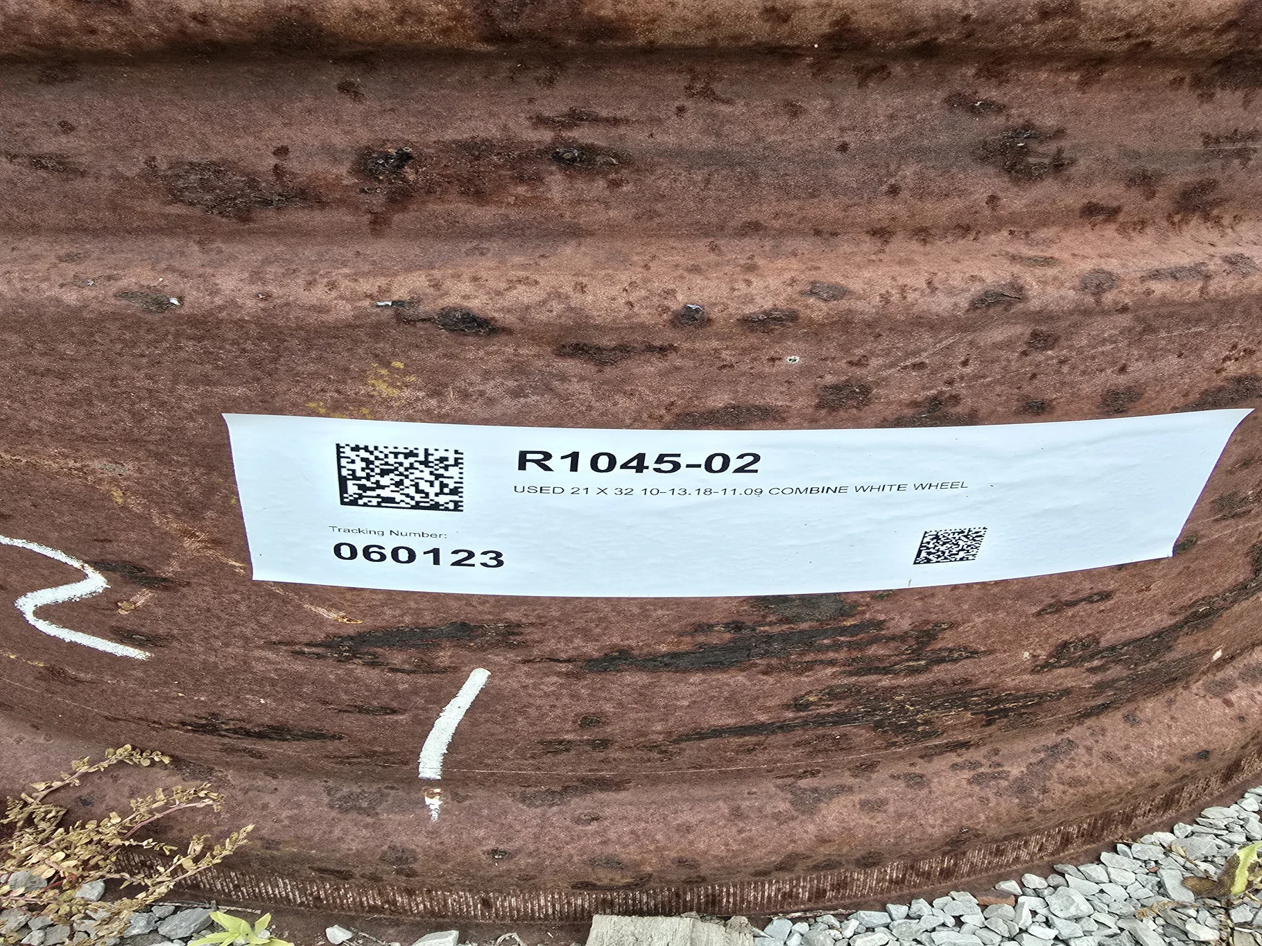 USED 21 X 32 10-13.18-11.09 COMBINE WHITE WHEEL