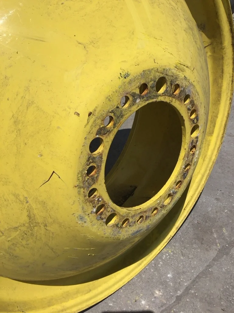 USED 18 x 42 20-13.187-10.50-16.18 (OUTSIDE) DOLLY DUAL YELLOW WHEEL image 4