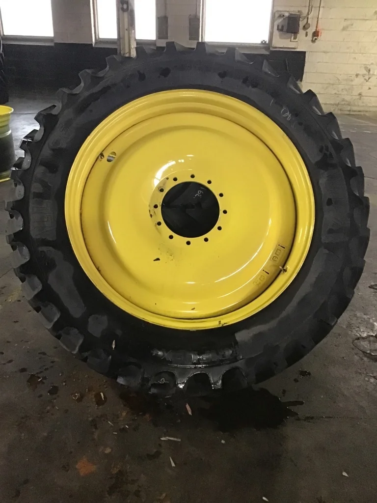Take-Off VF320/105R46 172D Alliance Agriflex+354 TL R-1W 95-100% on 10 X 46 12-13.976-11.857-1