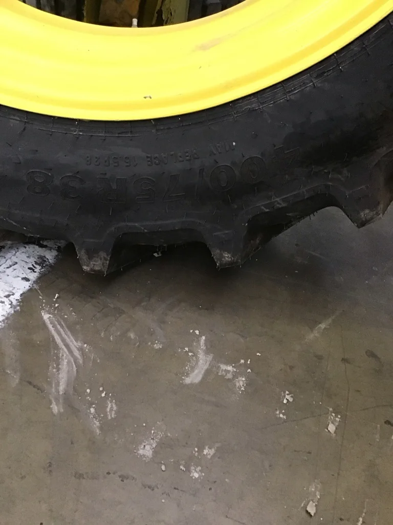 Take-Off 400/75R38 134A8 Alliance Farm Pro II TL R-1W 95-100% on 14 X 38 8-8-6 GKN Waffle 2 Bolt image 2