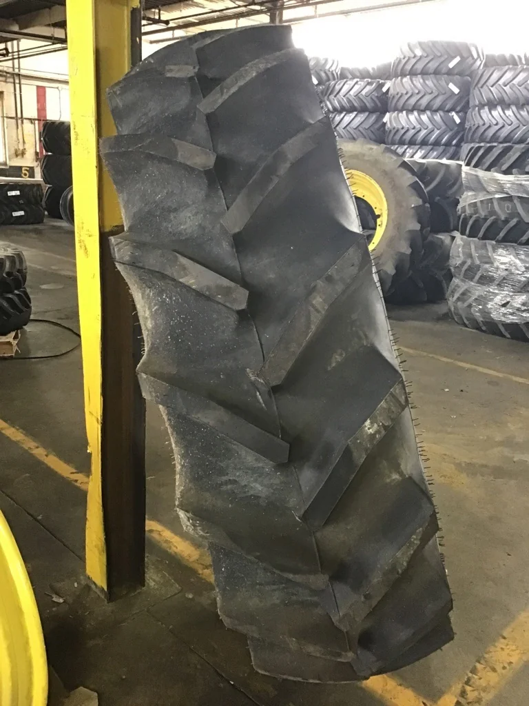 Take-Off 520/85R42 157A8 Goodyear Super Traction Radial TL R-1W 95-100% on 18 X 42 12-32.047-30.078 image 3