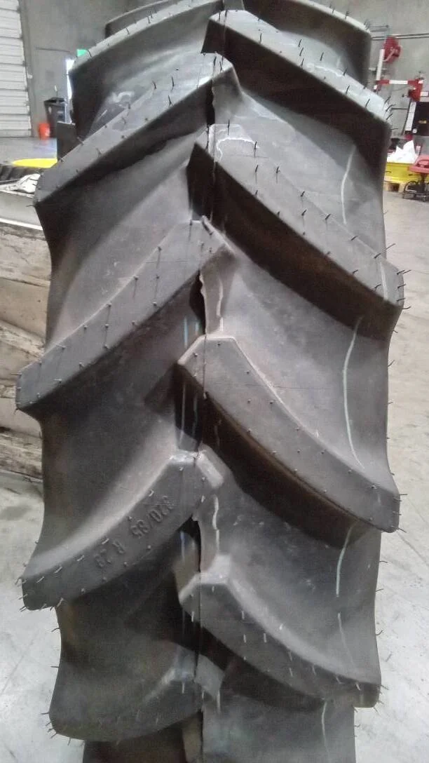 Take-Off 320/85R28 124B Mitas AC85 TL R-1W 95-100% on 10 X 28 8-10.82-8.78 GKN 4/2 Clamp Yellow image 3