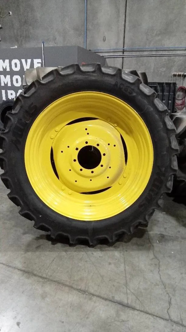 Take-Off 320/90R42 151B Mitas AC85 TL R-1W 95-100% on 10 X 42 8-10.82-8.78 GKN 4/2 Rail JD Yellow