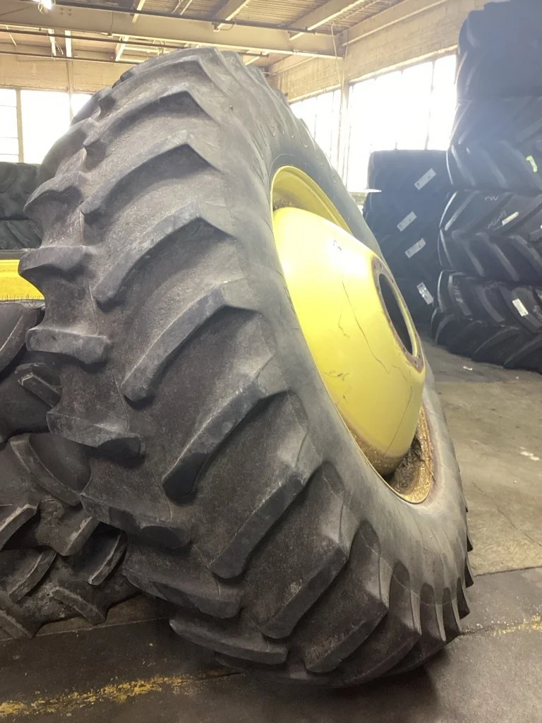 Used 520/85R42 157A8 Firestone RAT 23 TL R-1 80-85% On 18 x 42 (10-13.18-11.09-14.4IN)  Dolly Dual image 5
